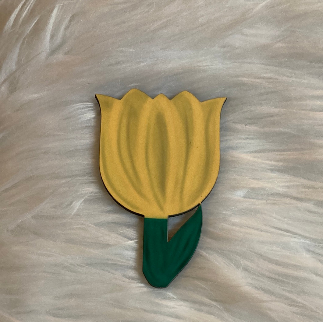 Yellow (T08)- Tulip Magnet