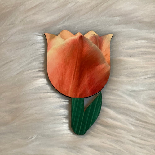 Orange Petal (T01) - Tulip Magnet