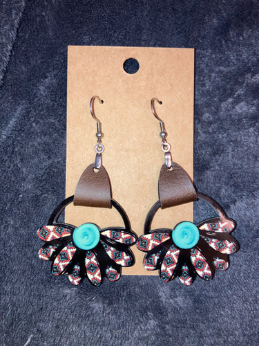 Aztec (LRF09) Round Flower Earrings with Faux Leather Accent