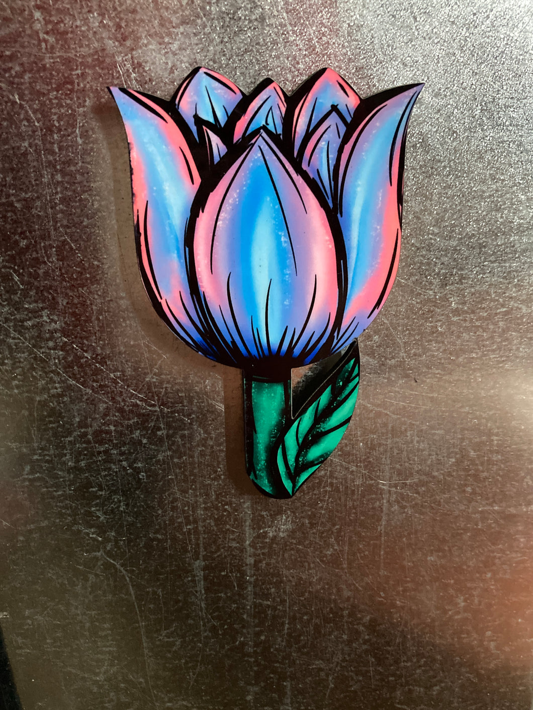 Blue Pink (T10) - Tulip Magnet