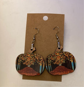 Fall Scene (PU13) - Pumpkin Earrings 1.5"