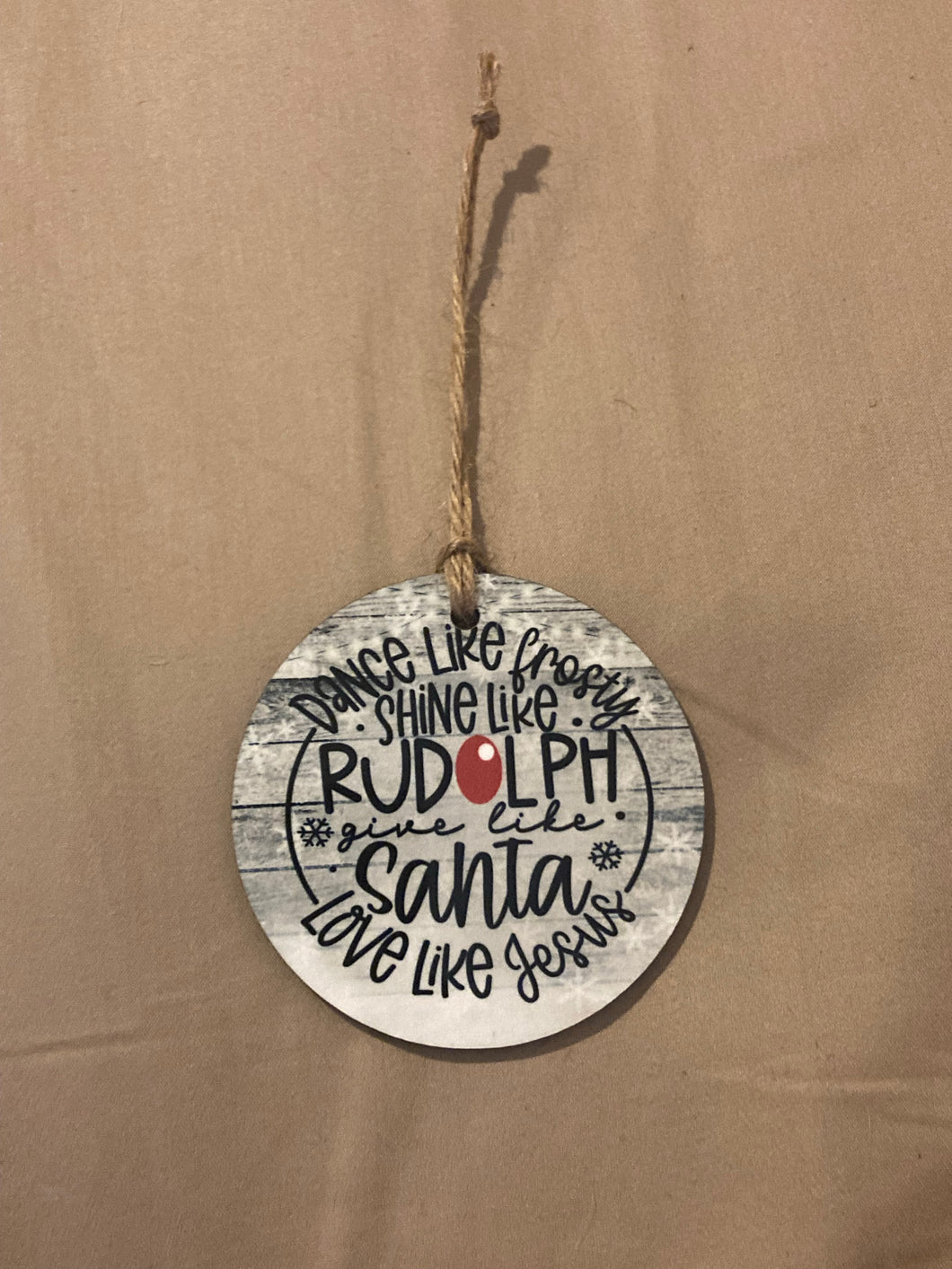 Dance Like Frosty (R93) Round Ornament